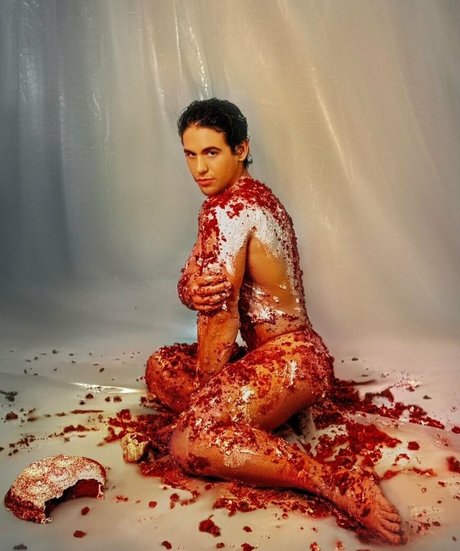 famous asian onlyfans hot pic