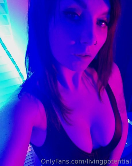 livingpotential model top images