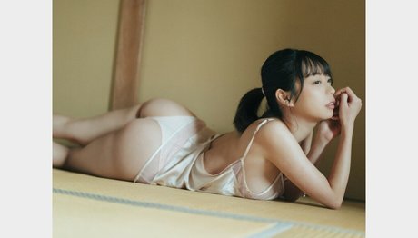 Hikaru Aoyama erotic model galleries