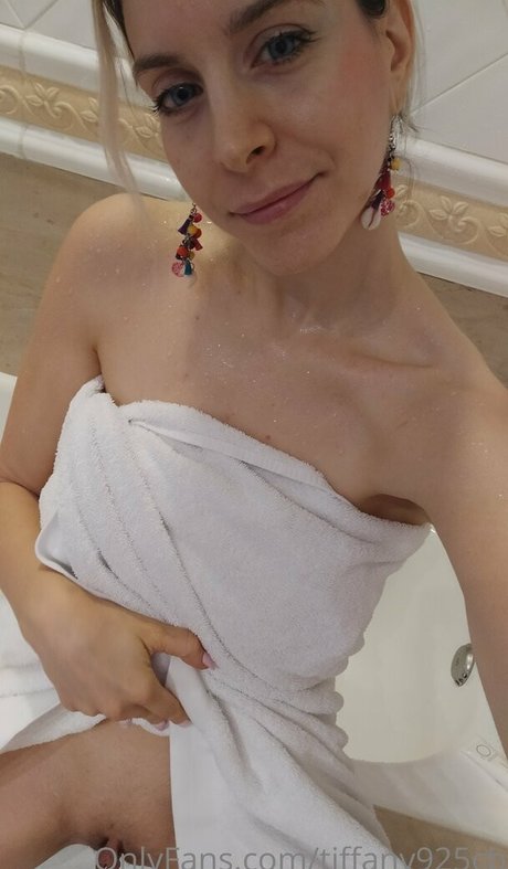 celinebbyx star sexy images