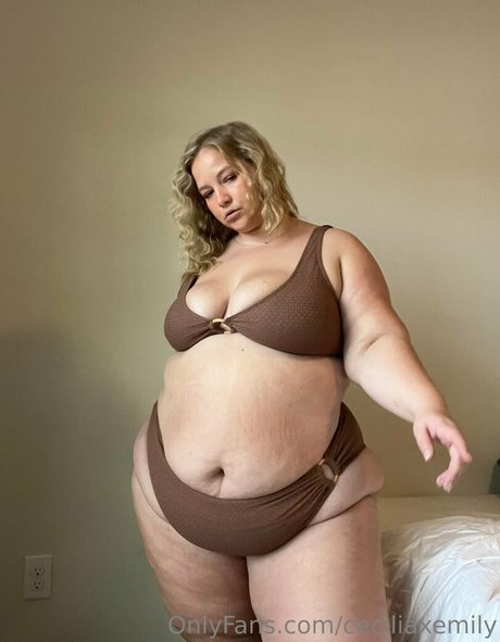 ceciliaxemily Profile pic