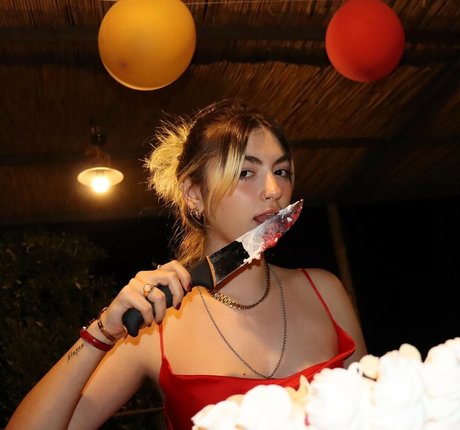 Ayca Tilki model hot img