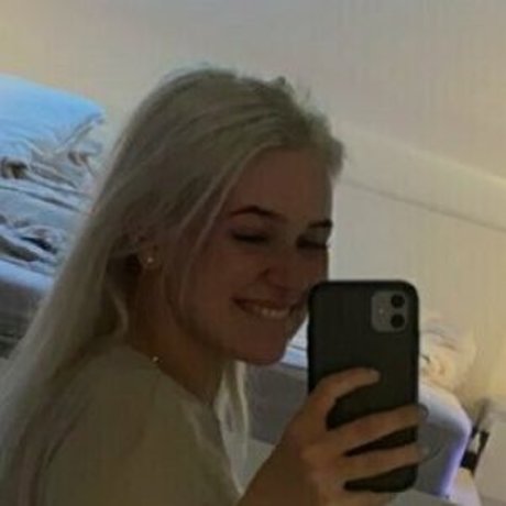 cuteemii beautiful pornstar archive