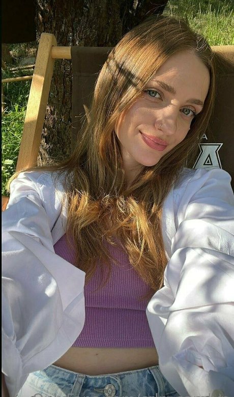 crln carolyn pornstar hd gallery