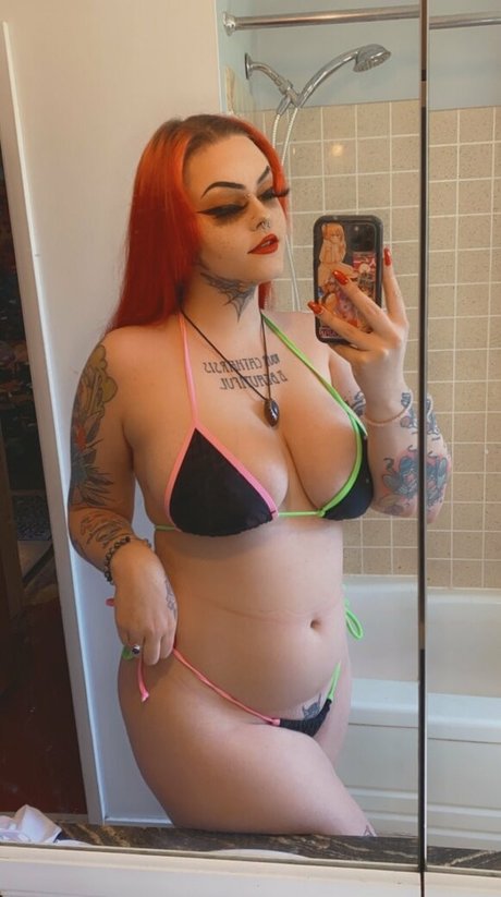 doing peachy hot pornstar galleries