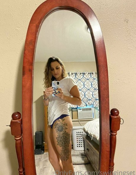 swingingset actress galleries