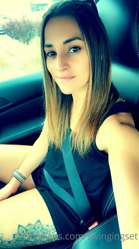 swingingset xxx star image