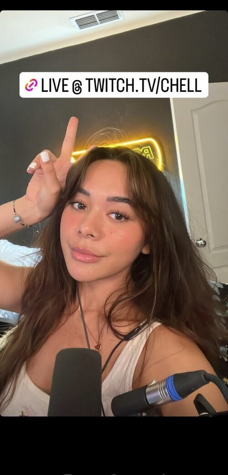 Chellchee pornstar pretty photos