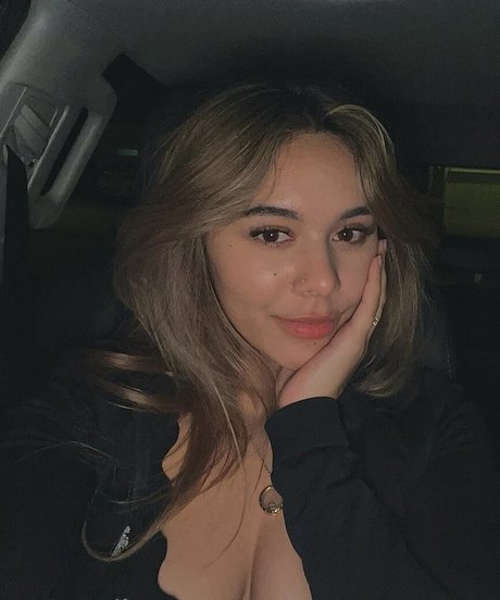 Chellchee pornstar free pictures