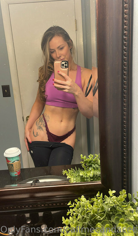 callmecandacee pornographic actress img