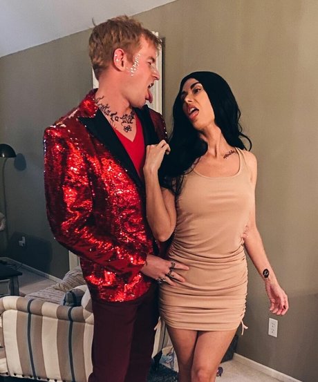 Jewel Staite model free pictures