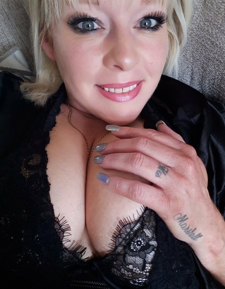 mistressmother naked actress galleries