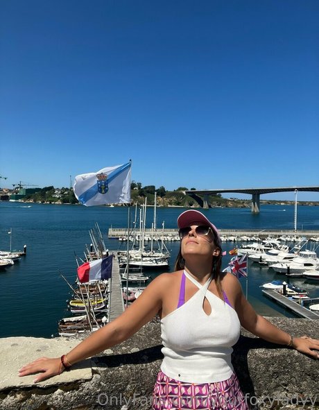 yourfoxyladyy Profile pic