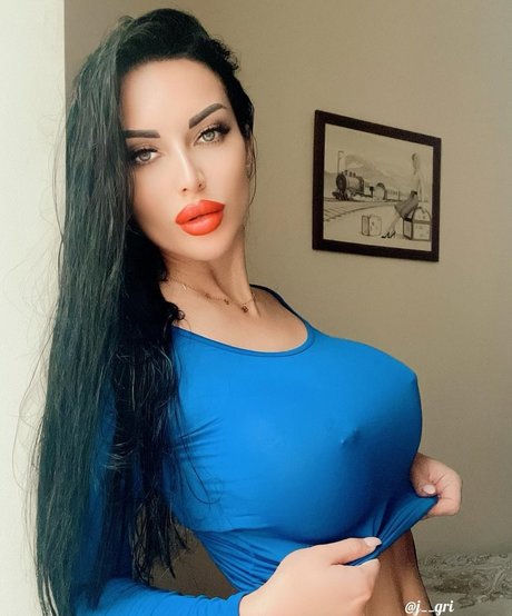 j__gri nice model pics