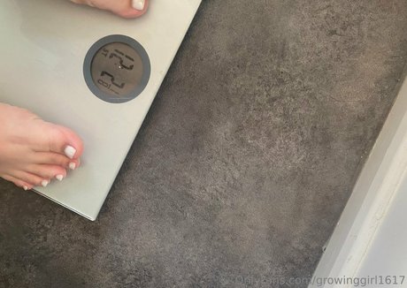 growinggirl1617 perfect actress pic