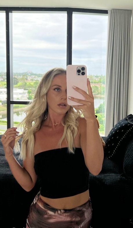 Nicole Grace xxx star photos