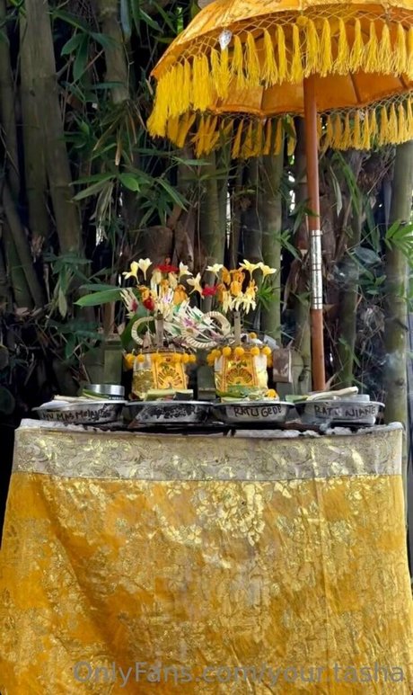 japanese milf onlyfans erotic gallery