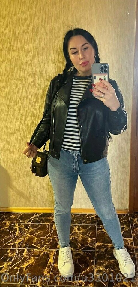 journalist onlyfans art nude images