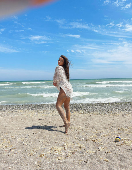 madalinarmocanu model exclusive photo