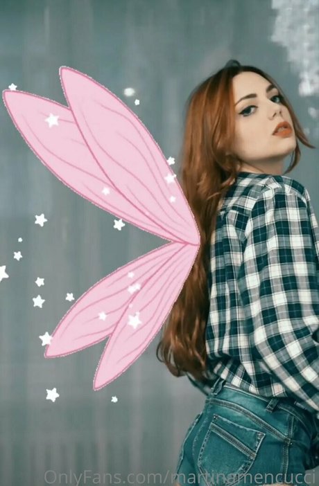 martinamencucci perfect model photo