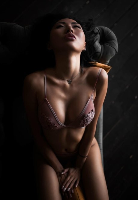 asian model model pornographic img