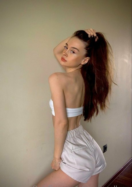 aryaincollege perfect actress photo