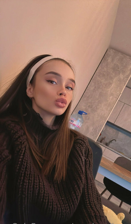 aryaincollege star hot picture