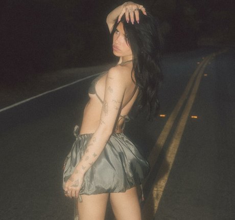 Nessa Barrett star hd image