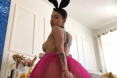 sugarbabydool nude pornstar picture