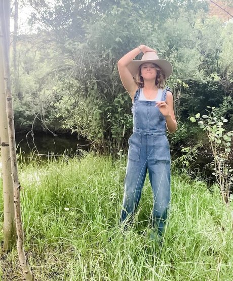 Kira Graceeee pornstar nude img