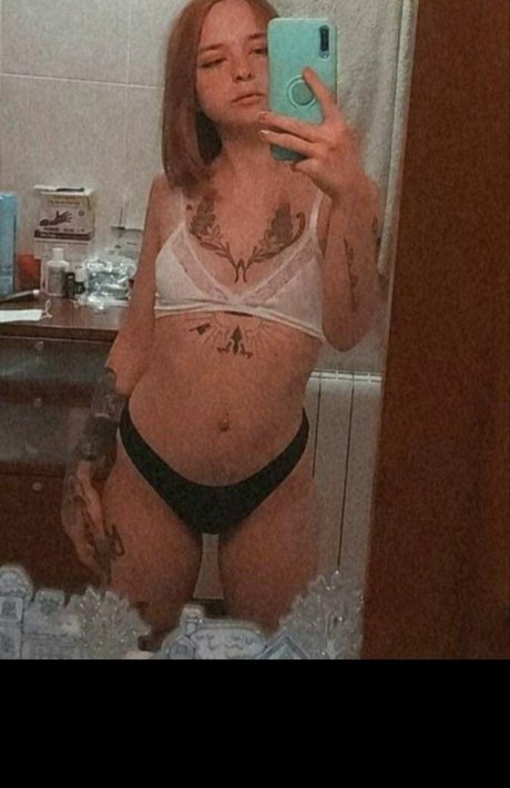 xhuronax adult model pics