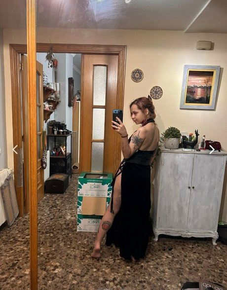 xhuronax Profile pic