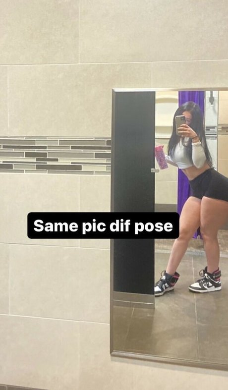 twins sisters onlyfans sexy galleries