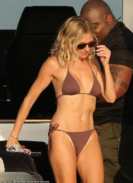 Sienna Miller model beautiful img