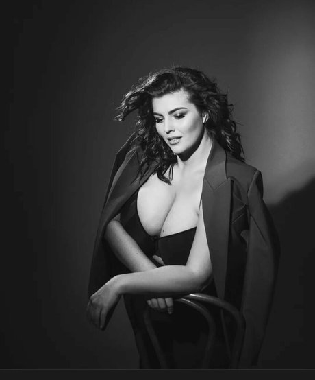 Xenia Wood pornstar best image