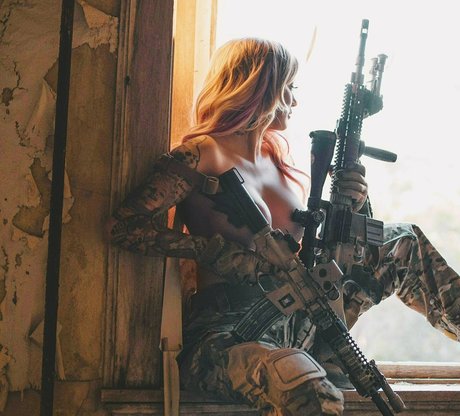 riannaconnercarpenter nice actress photos