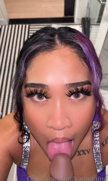 kyomiqing model beautiful picture