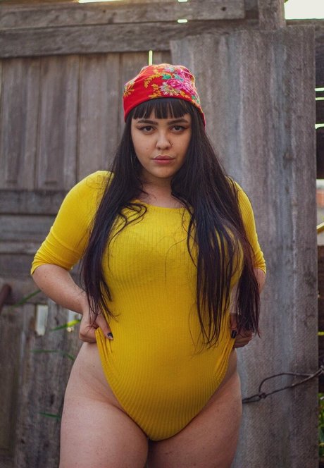 Yasmin Devonne star erotic image