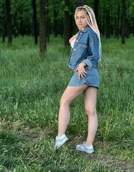 jiucy lane erotic pornstar img