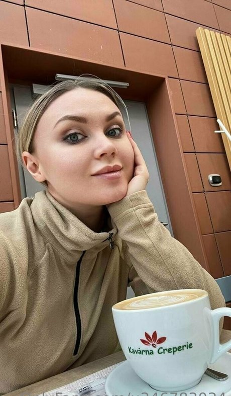 nataliepower sexy pornstar image