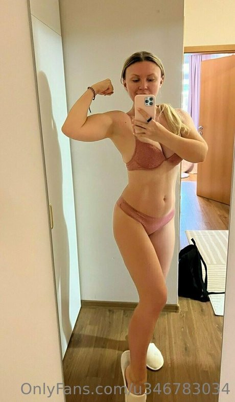 nataliepower high quality actress pics