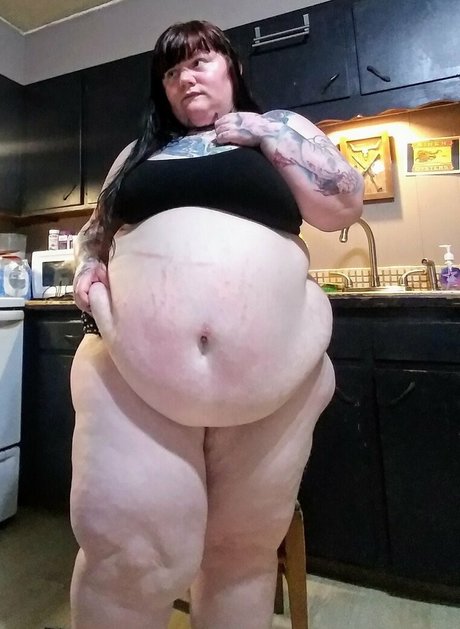 luxurynoir erotic model photo