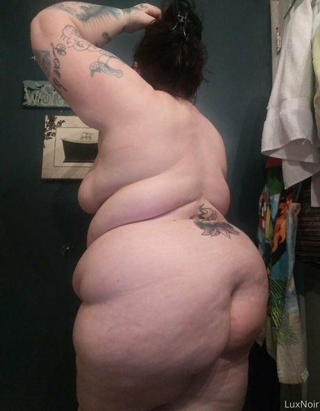fat girls onlyfans beautiful nude photo
