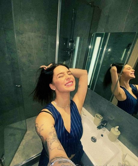 candyflipgirl sex pornstar pic