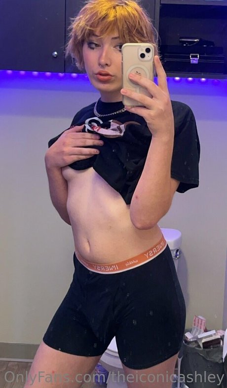 theiconicashley free star picture