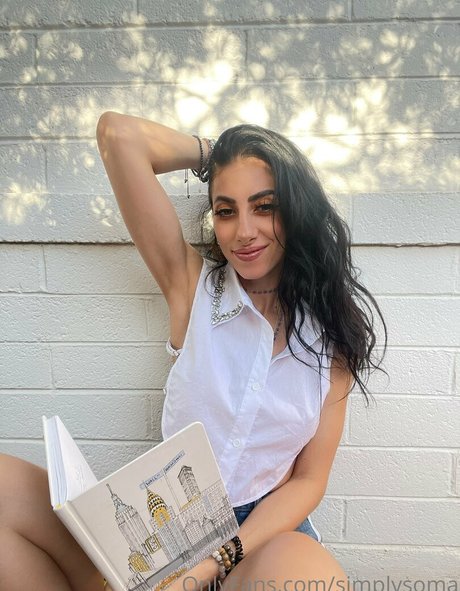Simplysoma nudes star images