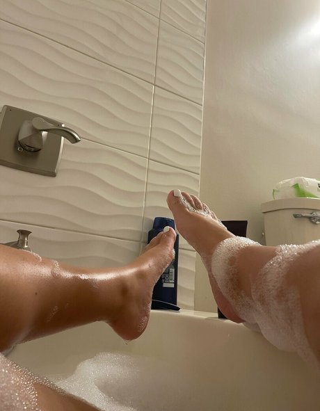 tiddiesbabe model hot galleries