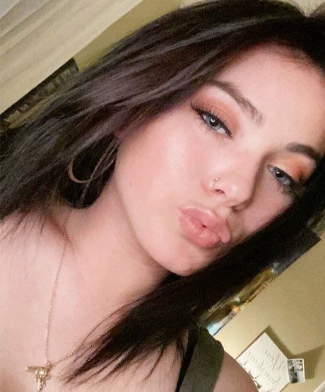 Mackenzie J porn star gallery