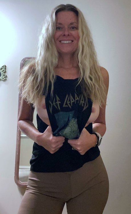 Mackenzie J best model photos