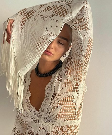 Gal Amir nude actress img